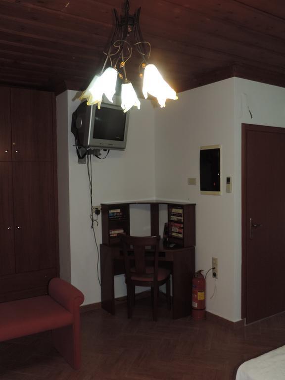 Mandraki Paradise Meyísti Exterior foto