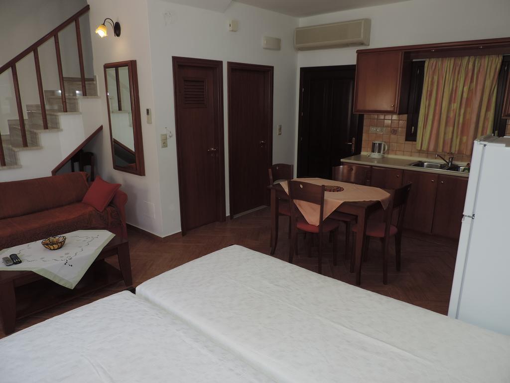 Mandraki Paradise Meyísti Exterior foto